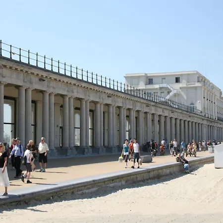 In Near The Ostende